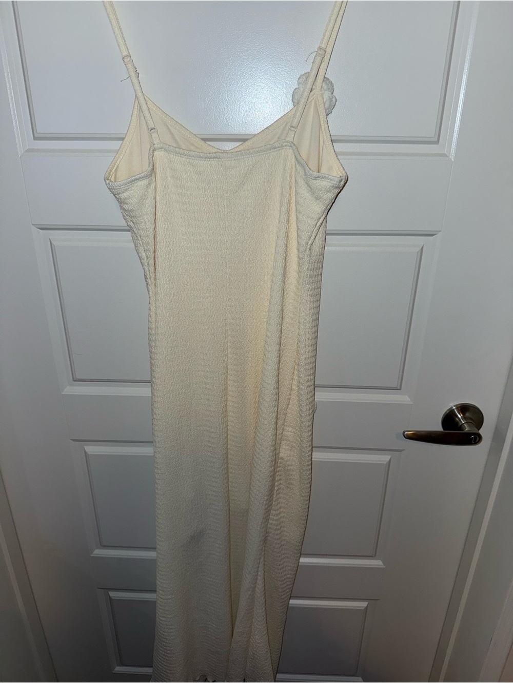 Elegant Cream Floral Appliqué Slip Dress - Picture 5 of 6